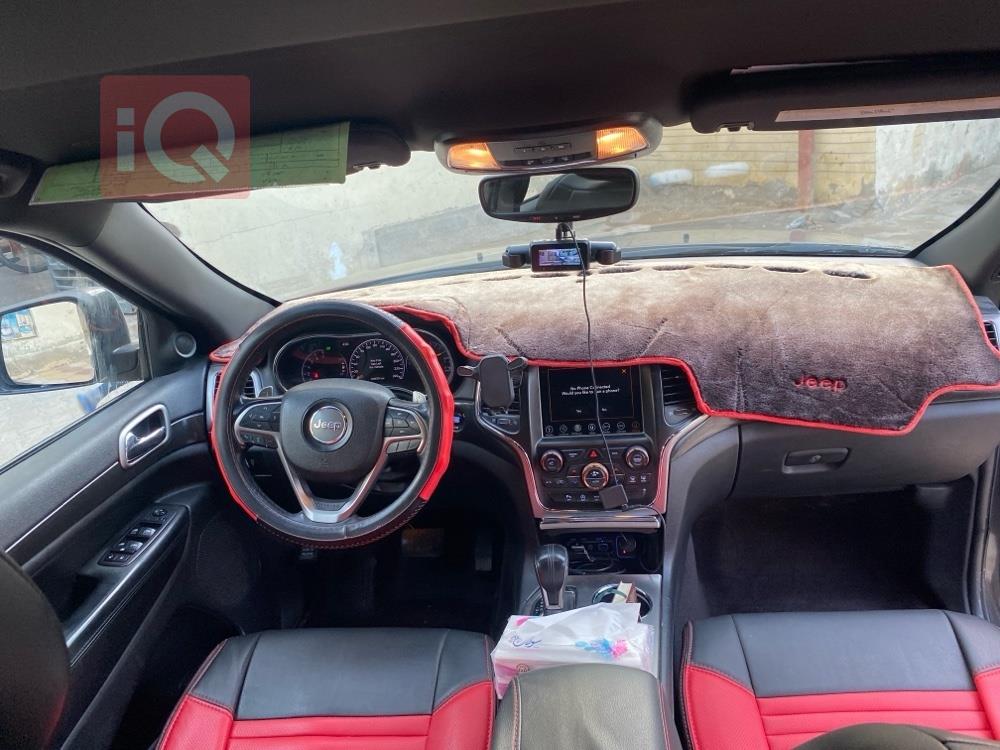 جيب جراند شيروكي